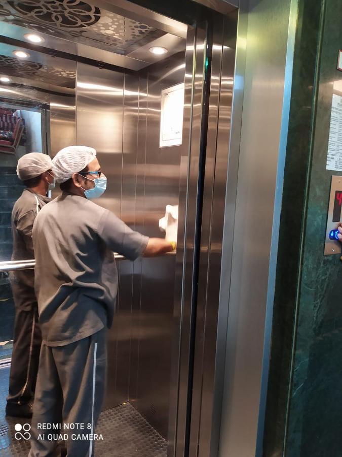 Hotel Plaza Mumbai Ngoại thất bức ảnh