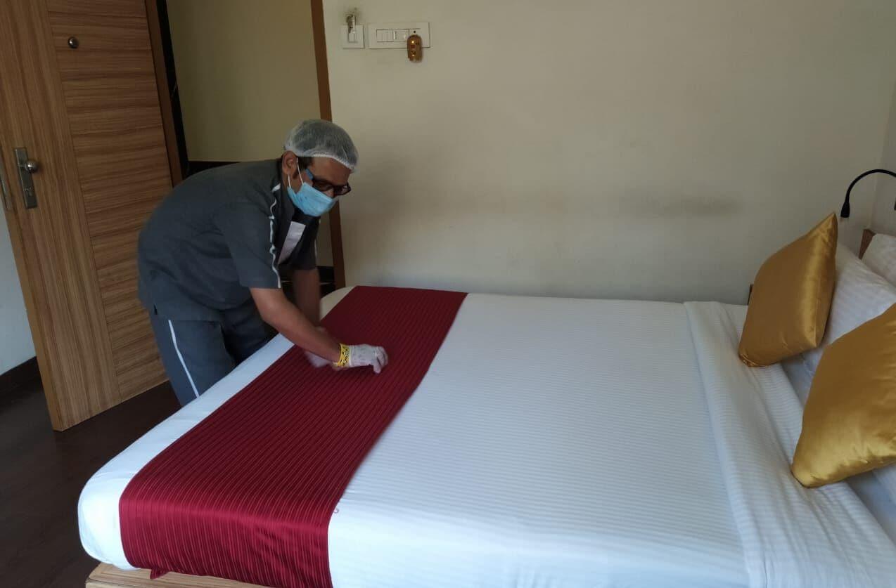 Hotel Plaza Mumbai Ngoại thất bức ảnh
