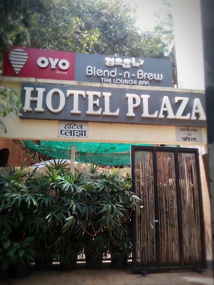 Hotel Plaza Mumbai Ngoại thất bức ảnh